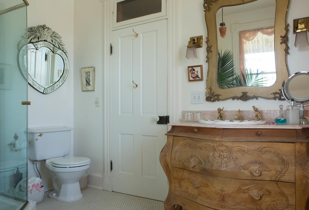 10 Clarke Bed and Breakfast Frederick Kamer foto